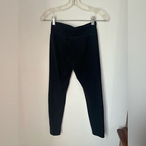 aerie Pants - Aerie Chill Play Move Leggings Small Short Black Cotton Blend